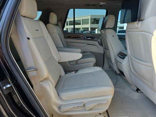 2022 Cadillac Escalade Sport Platinum