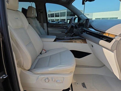 2022 Cadillac Escalade Sport Platinum