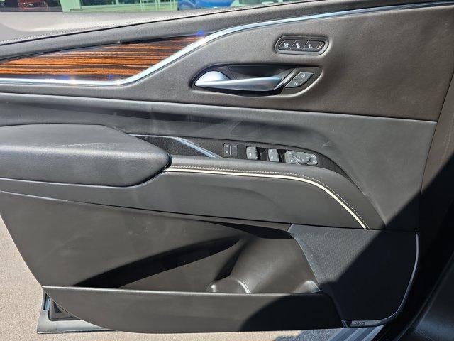 2024 Cadillac Escalade ESV Premium Luxury