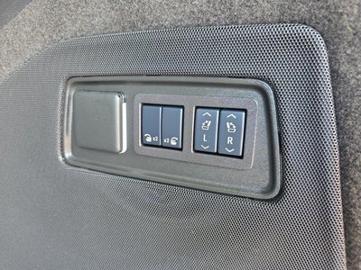 2025 Cadillac Escalade Premium Luxury