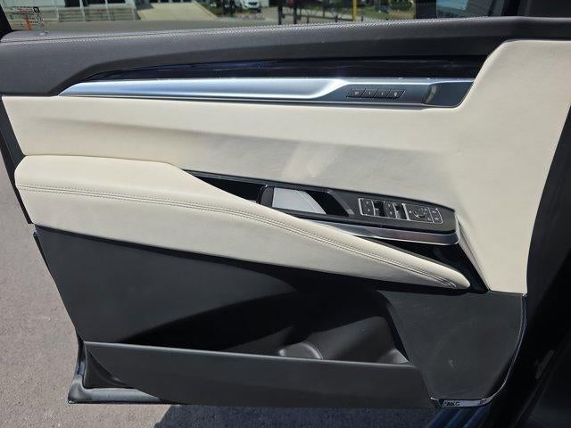 2025 Cadillac Escalade Sport