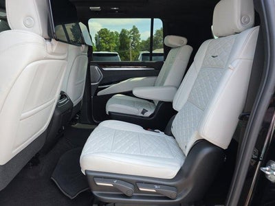 2026 Cadillac Escalade ESV Platinum Luxury