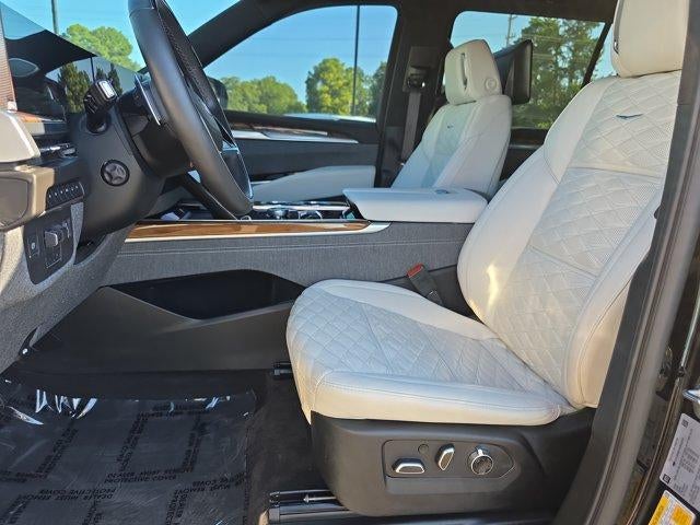 2025 Cadillac Escalade ESV Sport Platinum