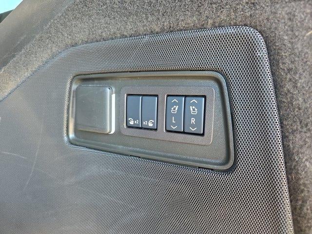 2025 Cadillac Escalade ESV Sport Platinum