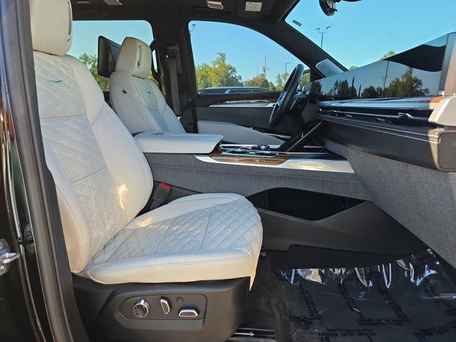 2025 Cadillac Escalade ESV Sport Platinum