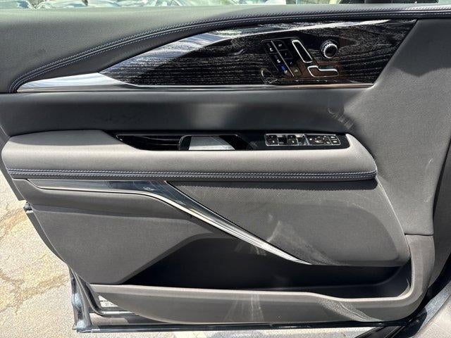 2025 Cadillac ESCALADE IQ Luxury 1