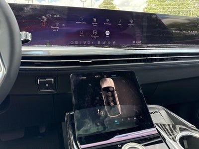 2025 Cadillac ESCALADE IQ Luxury 1