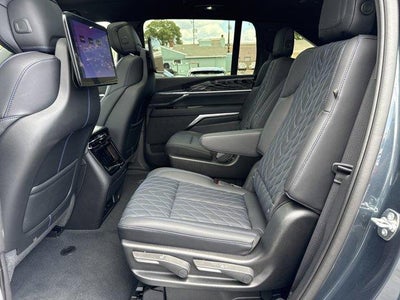 2025 Cadillac ESCALADE IQ Luxury 1