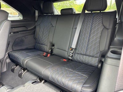 2025 Cadillac ESCALADE IQ Luxury 1