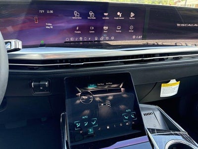 2025 Cadillac ESCALADE IQ Luxury 1