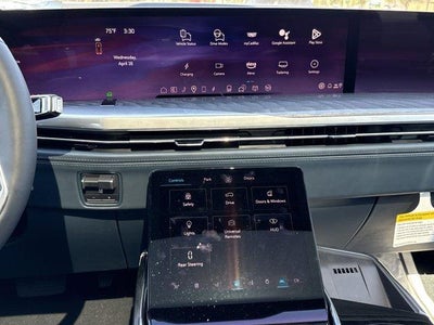 2025 Cadillac ESCALADE IQ Luxury 2