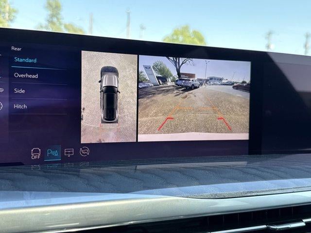 2025 Cadillac ESCALADE IQ Luxury 2