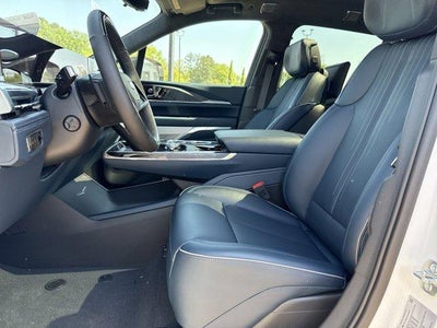 2025 Cadillac ESCALADE IQ Luxury 2