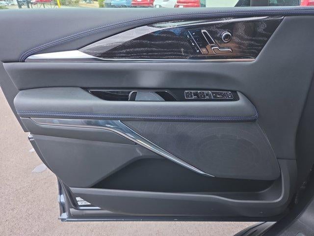 2026 Cadillac ESCALADE IQ Sport