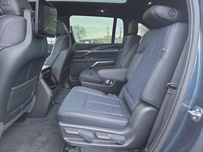 2026 Cadillac ESCALADE IQ Sport