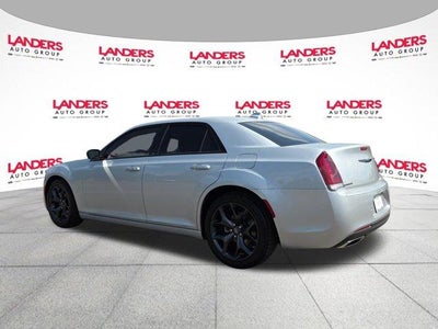 2023 Chrysler 300 Touring