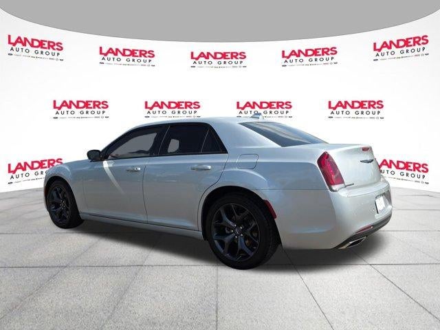 2023 Chrysler 300 Touring