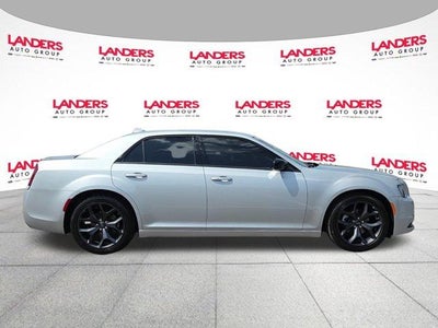 2023 Chrysler 300 Touring