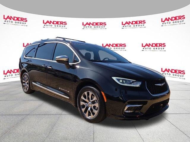 2023 Chrysler Pacifica Hybrid Pinnacle