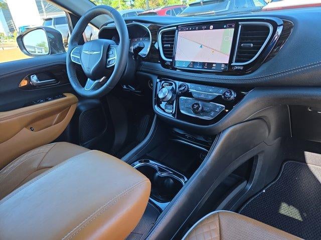 2023 Chrysler Pacifica Hybrid Pinnacle
