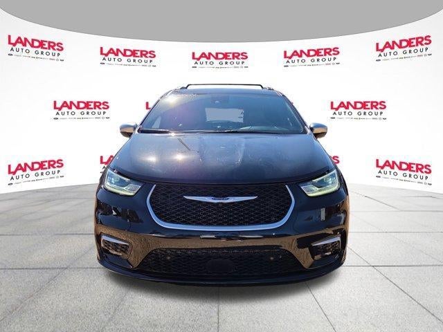 2023 Chrysler Pacifica Hybrid Pinnacle