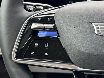 2025 Cadillac OPTIQ Luxury 1