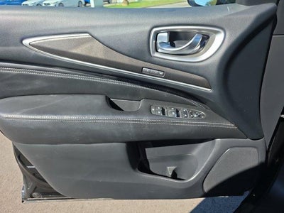 2016 INFINITI QX60 Base