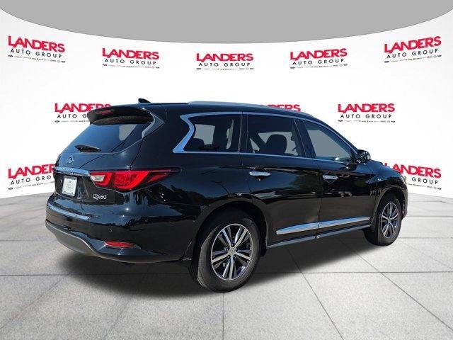 2016 INFINITI QX60 Base