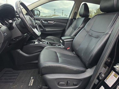 2022 Nissan Rogue Sport SL