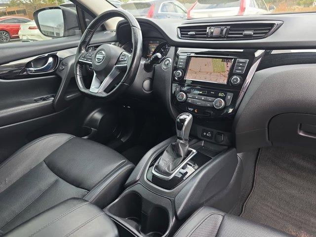 2022 Nissan Rogue Sport SL