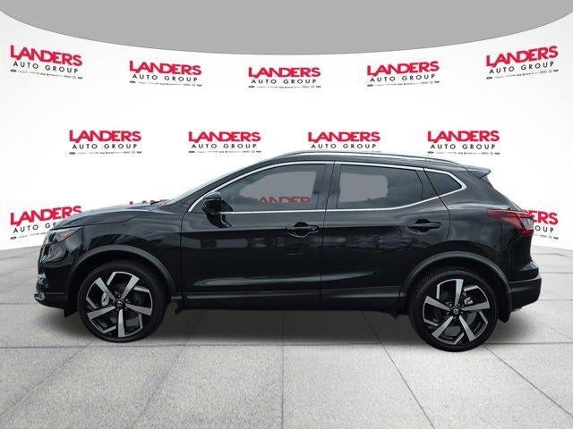 2022 Nissan Rogue Sport SL