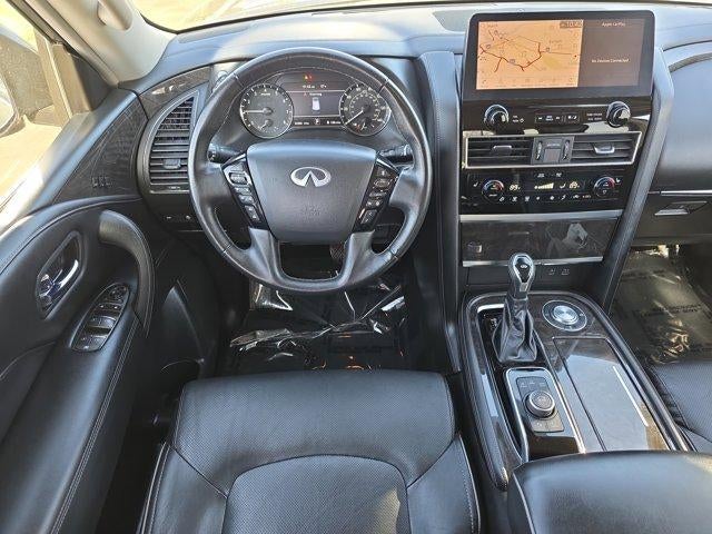 2024 INFINITI QX80 LUXE