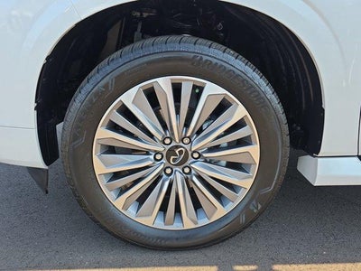 2025 INFINITI QX80 SENSORY