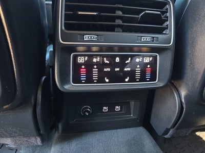 2021 Audi Q8 Prestige