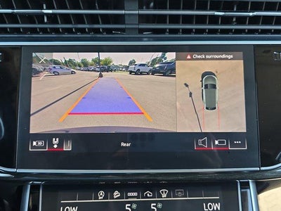 2021 Audi Q8 Prestige