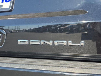 2022 GMC Yukon XL Denali
