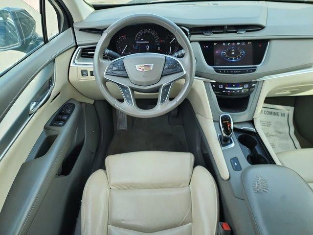 2017 Cadillac XT5 Luxury FWD