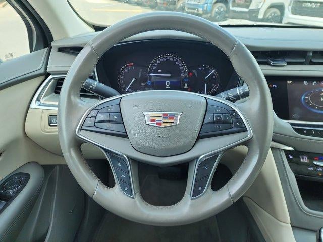 2017 Cadillac XT5 Luxury FWD