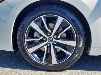 2023 Nissan Maxima SV