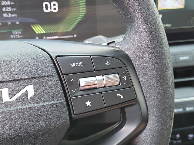 2025 Kia K4 LX