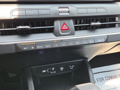 2025 Kia K4 LX