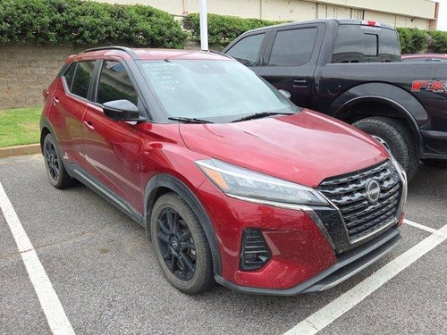 2023 Nissan Kicks SR
