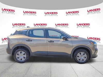 2025 Nissan Kicks S