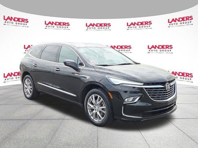 2022 Buick Enclave Essence