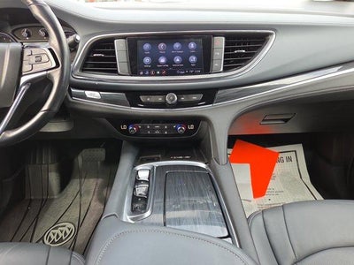 2022 Buick Enclave Essence