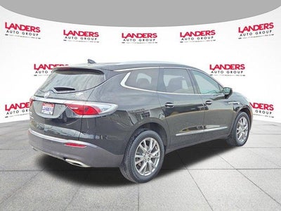 2022 Buick Enclave Essence