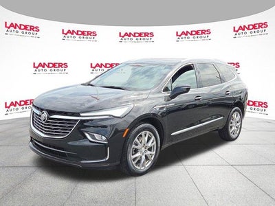 2022 Buick Enclave Essence