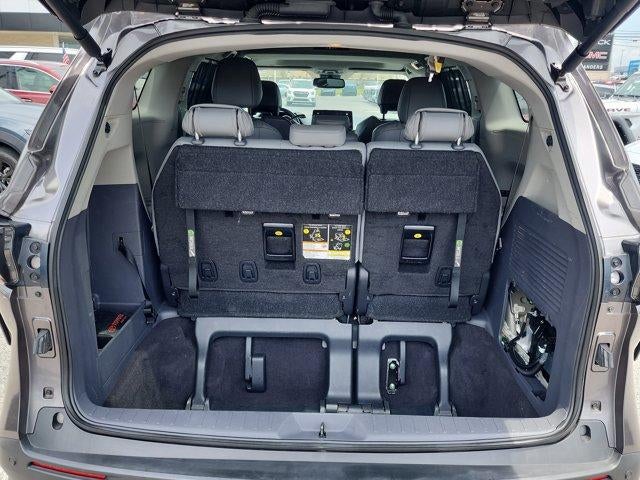 2024 Toyota Sienna XLE