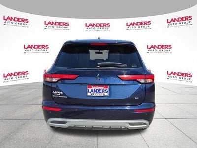 2024 Mitsubishi Outlander SE