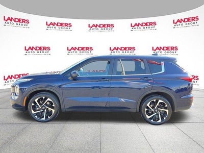 2024 Mitsubishi Outlander SE